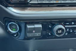 Chevrolet Silverado 2500HD LT 4WD Crew Cab 159" 2026 — side view