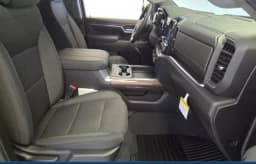 Chevrolet Silverado 2500HD LT 4WD Crew Cab 159" 2026 — side view