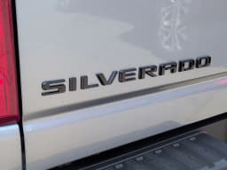 Chevrolet Silverado 2500HD LT 4WD Crew Cab 159" 2026 — side view
