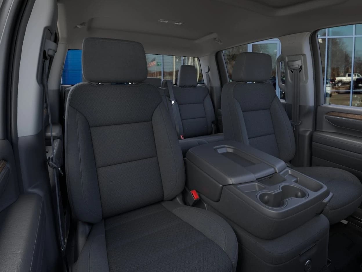 Chevrolet Silverado 2500HD LT 4WD Crew Cab 159" 2026 — side view