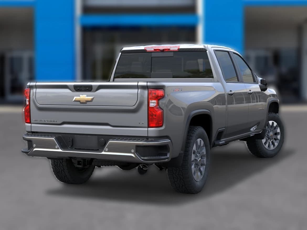Chevrolet Silverado 2500HD LT 4WD Crew Cab 159" 2026 — side view