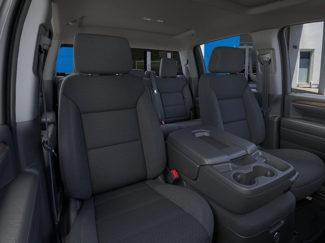Chevrolet Silverado 2500HD LT 4WD Crew Cab 159" 2026 — side view