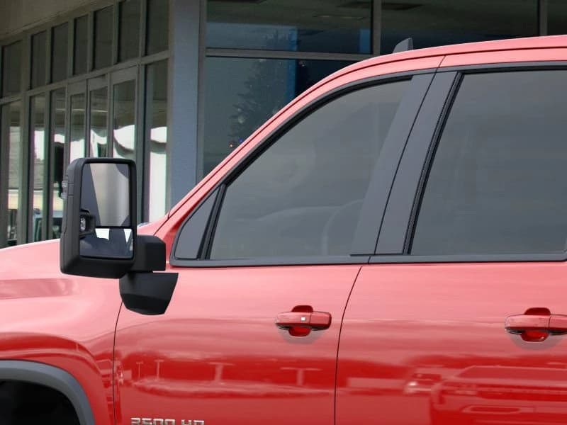 Chevrolet Silverado 2500HD LT 4WD Crew Cab 159" 2026 — side view