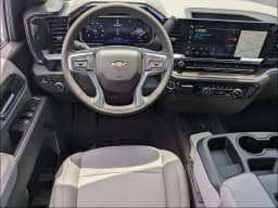 Chevrolet Silverado 2500HD LT 4WD Crew Cab 159" 2026 — side view
