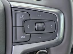 Chevrolet Silverado 2500HD LT 4WD Crew Cab 159" 2026 — side view