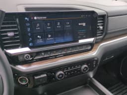 Chevrolet Silverado 2500HD LT 4WD Crew Cab 159" 2026 — side view