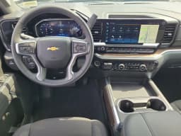Chevrolet Silverado 2500HD LT 4WD Crew Cab 159" 2026 — side view