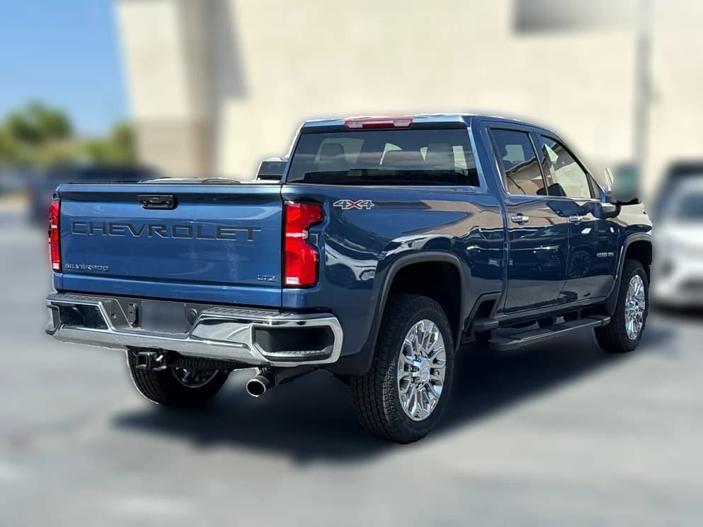Chevrolet Silverado 2500HD LTZ 4WD Crew Cab 159" 2026 — side view