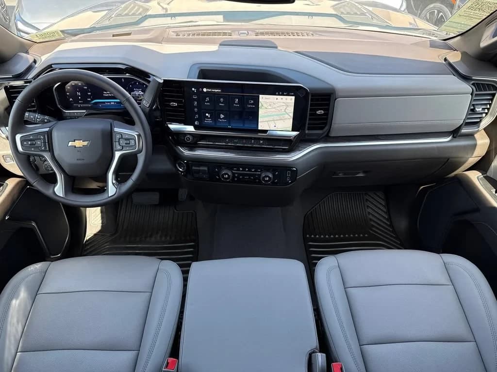 Chevrolet Silverado 2500HD LTZ 4WD Crew Cab 159" 2026 — side view