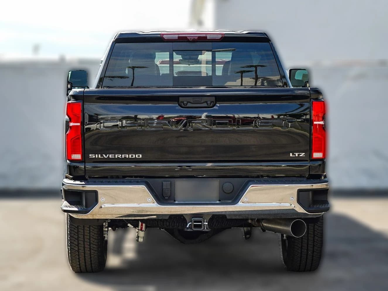 Chevrolet Silverado 2500HD LTZ 4WD Crew Cab 159" 2026 — side view