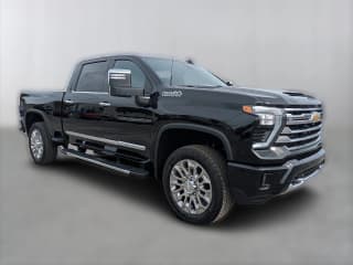 Chevrolet Silverado 2500HD High Country 4WD Crew Cab 159"