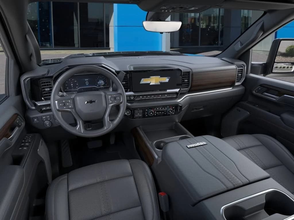 Chevrolet Silverado 2500HD High Country 4WD Crew Cab 159" 2026 — side view