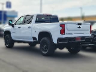 Chevrolet Silverado 2500HD ZR2 4WD Crew Cab 159"