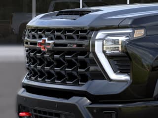 Chevrolet Silverado 2500HD ZR2 4WD Crew Cab 159"