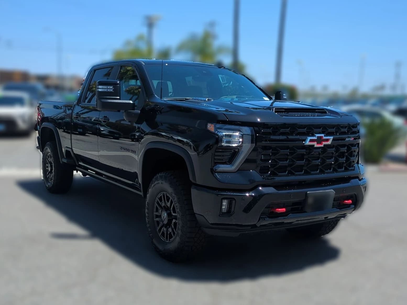 Chevrolet Silverado 2500HD ZR2 4WD Crew Cab 159" 2026 — side view