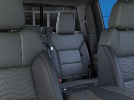 Chevrolet Silverado 2500HD ZR2 4WD Crew Cab 159" 2026 — side view