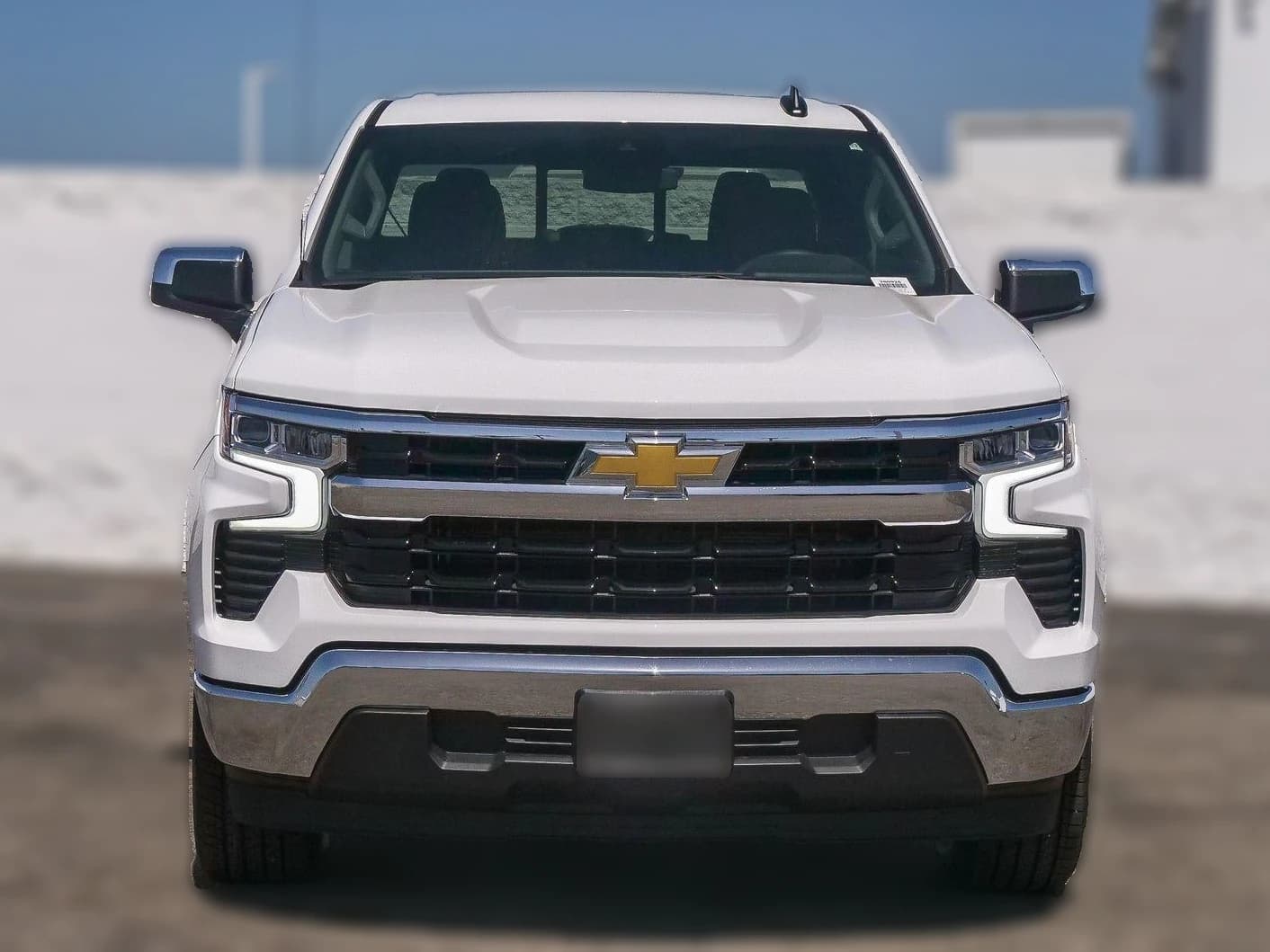 Chevrolet Silverado 1500 LT 2WD Crew Cab 147" 2026 — side view