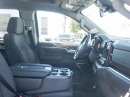 Chevrolet Silverado 1500 LT 2WD Crew Cab 147" 2026 — side view