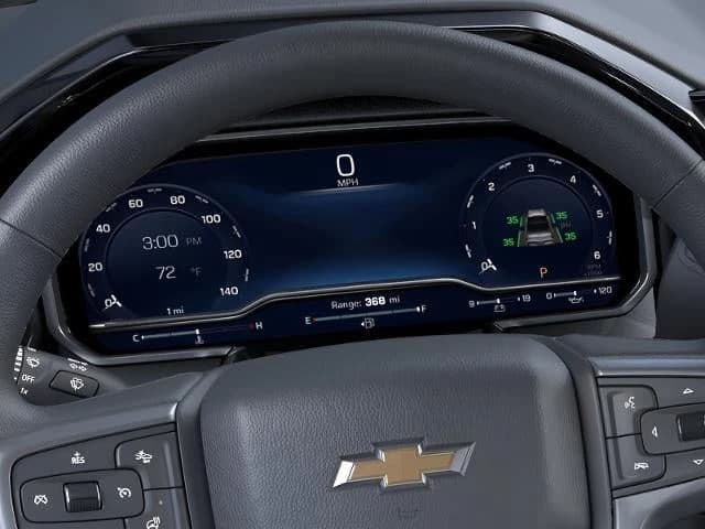 Chevrolet Silverado 1500 LT 4WD Crew Cab 147" 2026 — side view