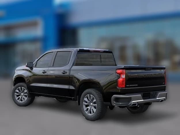 Chevrolet Silverado 1500 LT 4WD Crew Cab 147" 2026 — side view