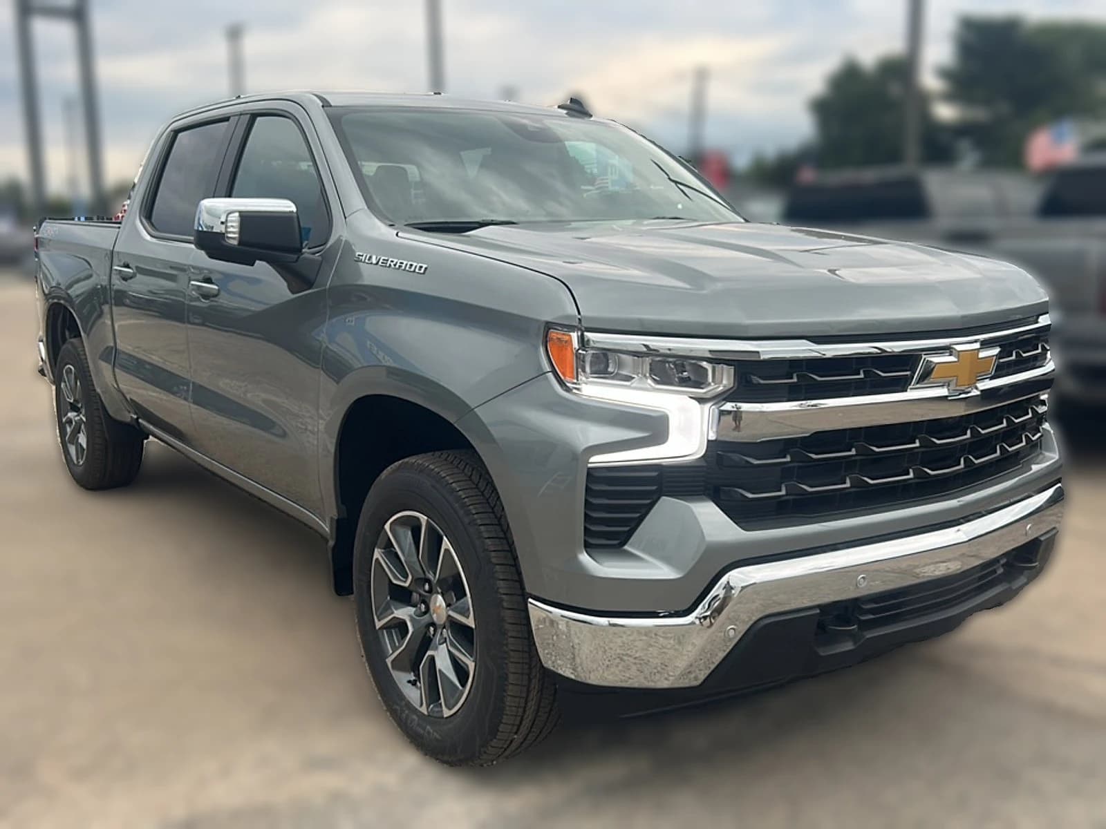 Chevrolet Silverado 1500 LT 4WD Crew Cab 147" 2026 — side view