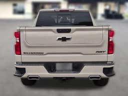 Chevrolet Silverado 1500 RST 4WD Crew Cab 147" 2026 — side view