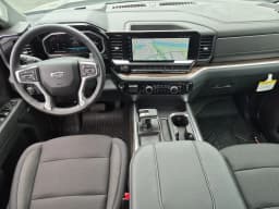 Chevrolet Silverado 1500 RST 4WD Crew Cab 147" 2026 — side view