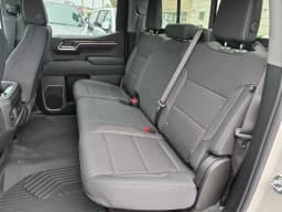 Chevrolet Silverado 1500 RST 4WD Crew Cab 147" 2026 — side view