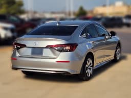 Honda Civic Sedan LX CVT 2026 — side view