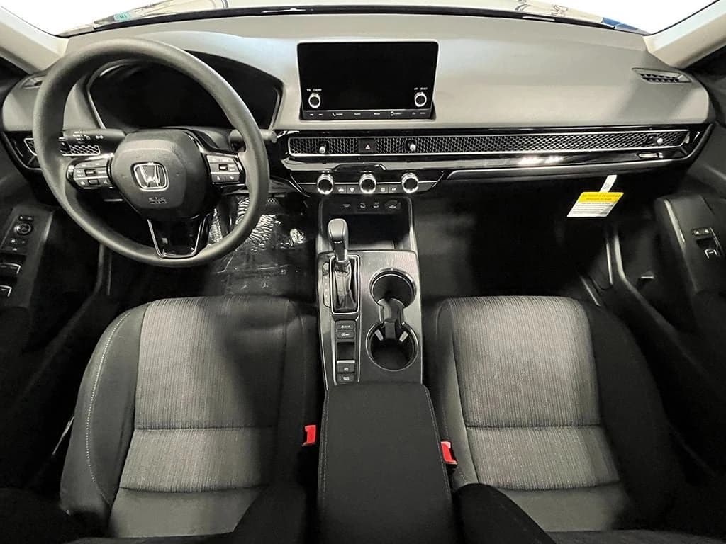 Honda Civic Sedan LX CVT 2026 — side view