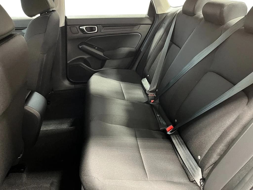 Honda Civic Sedan LX CVT 2026 — side view