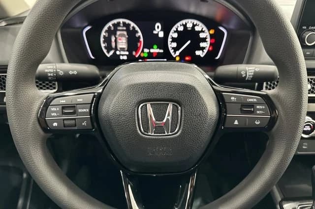 Honda Civic Sedan LX CVT 2026 — side view