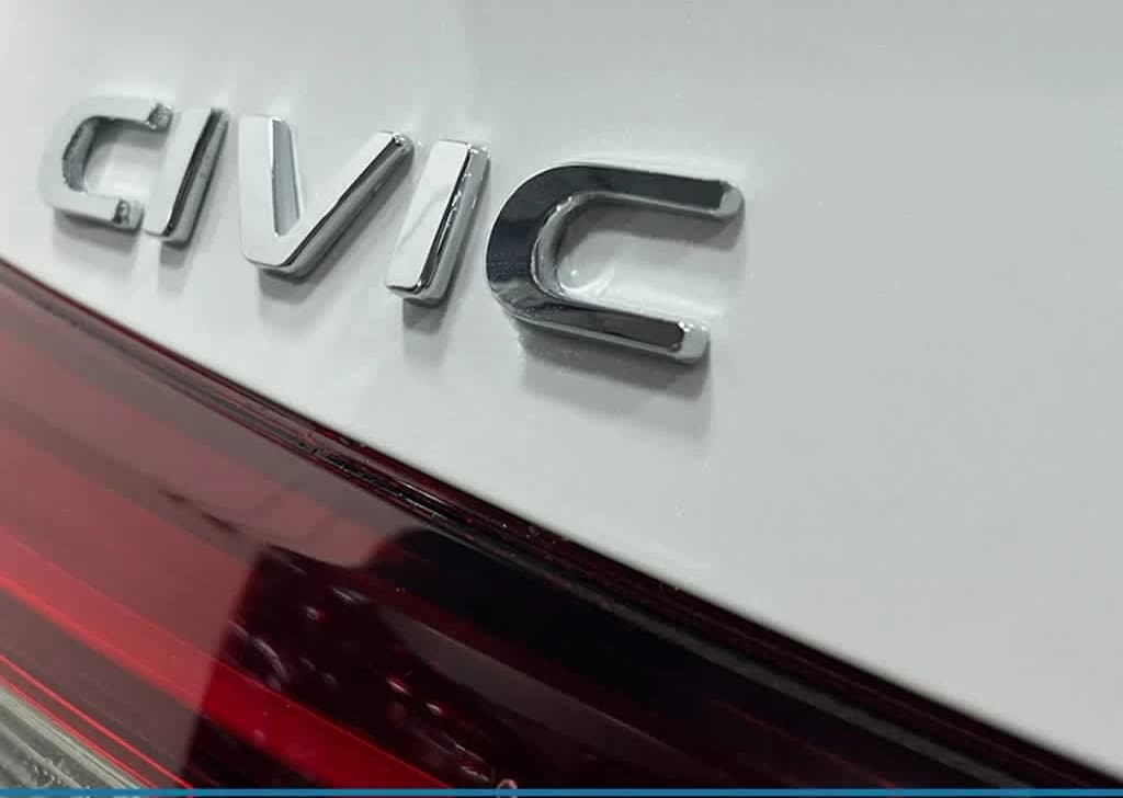 Honda Civic Sedan LX CVT 2026 — side view