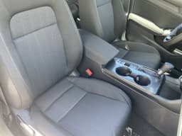 Honda Civic Sedan LX CVT 2026 — side view