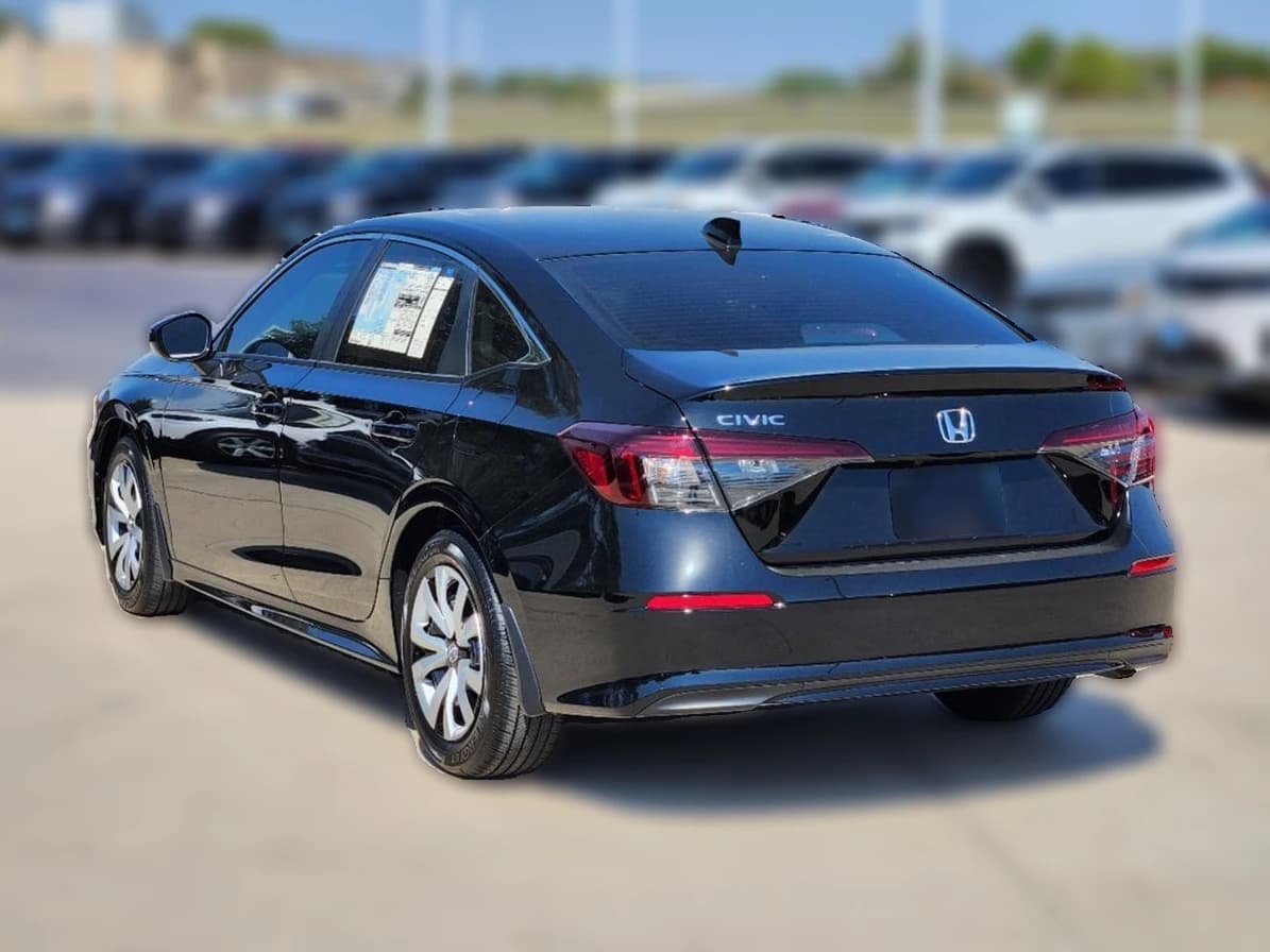 Honda Civic Sedan LX CVT 2026 — side view