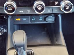 Honda Civic Sedan LX CVT 2026 — side view