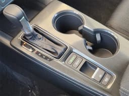 Honda Civic Sedan LX CVT 2026 — side view