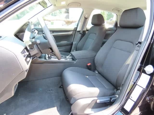 Honda Civic Sedan LX CVT 2026 — side view