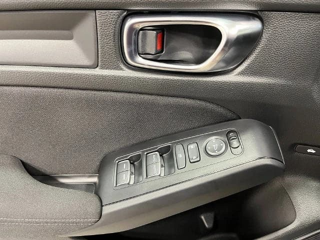 Honda Civic Sedan LX CVT 2026 — side view
