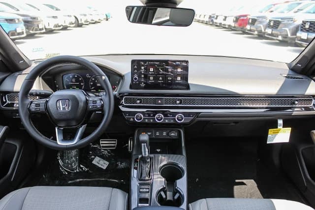 Honda Civic Sedan Hybrid Sport Touring CVT 2026 — side view