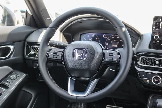 Honda Civic Sedan Hybrid Sport Touring CVT 2026 — side view
