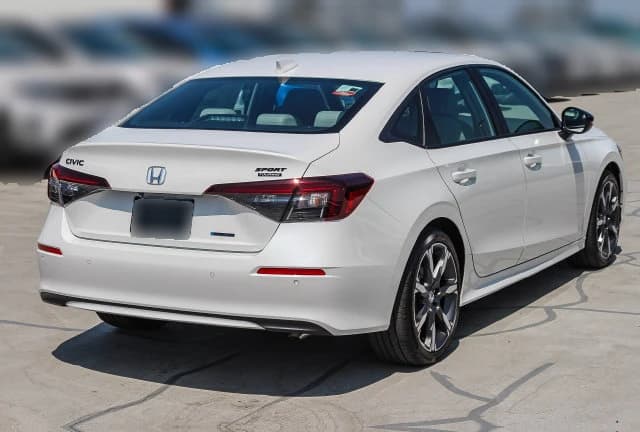 Honda Civic Sedan Hybrid Sport Touring CVT 2026 — side view
