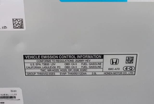 Honda Civic Sedan Hybrid Sport Touring CVT 2026 — side view
