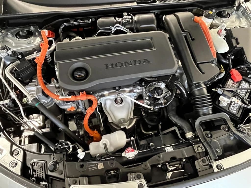 Honda Civic Sedan Hybrid Sport CVT 2026 — side view
