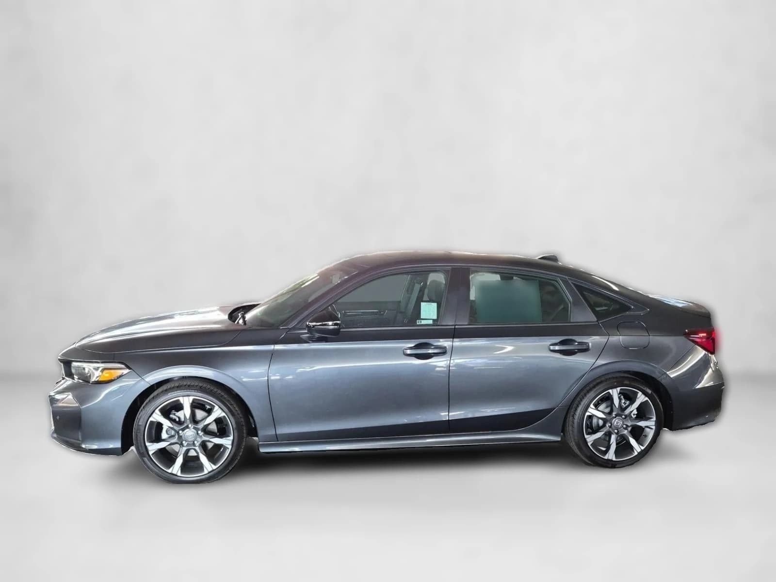 Honda Civic Sedan Hybrid Sport Touring CVT 2026 — side view