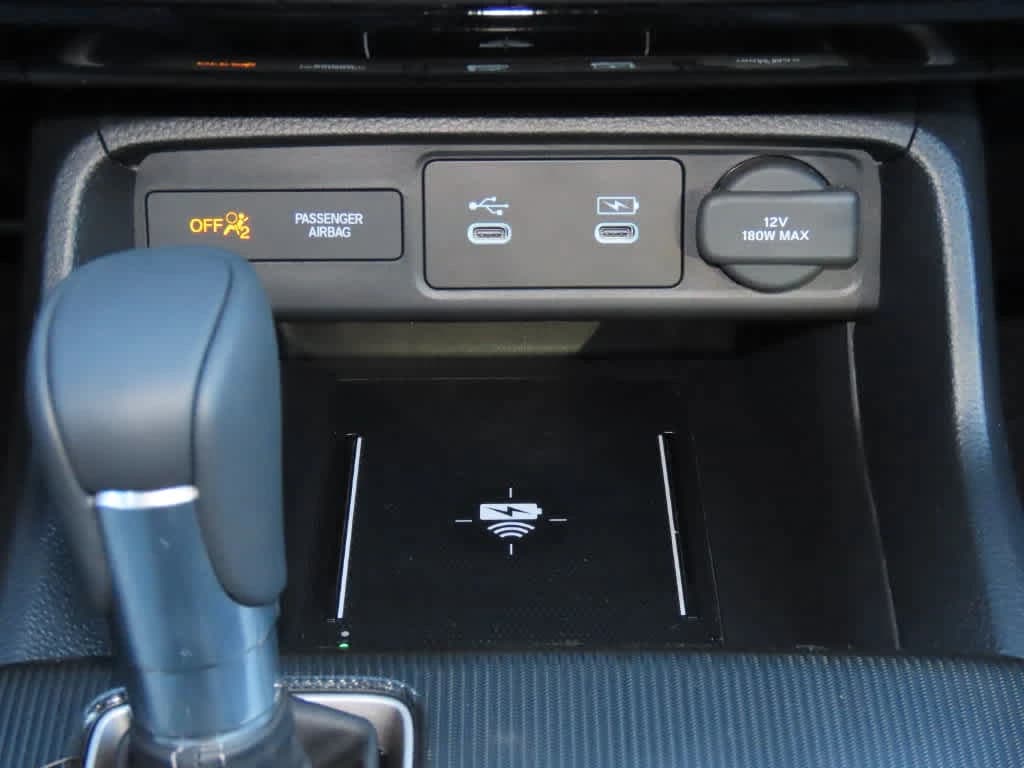 Honda Civic Sedan Hybrid Sport Touring CVT 2026 — side view