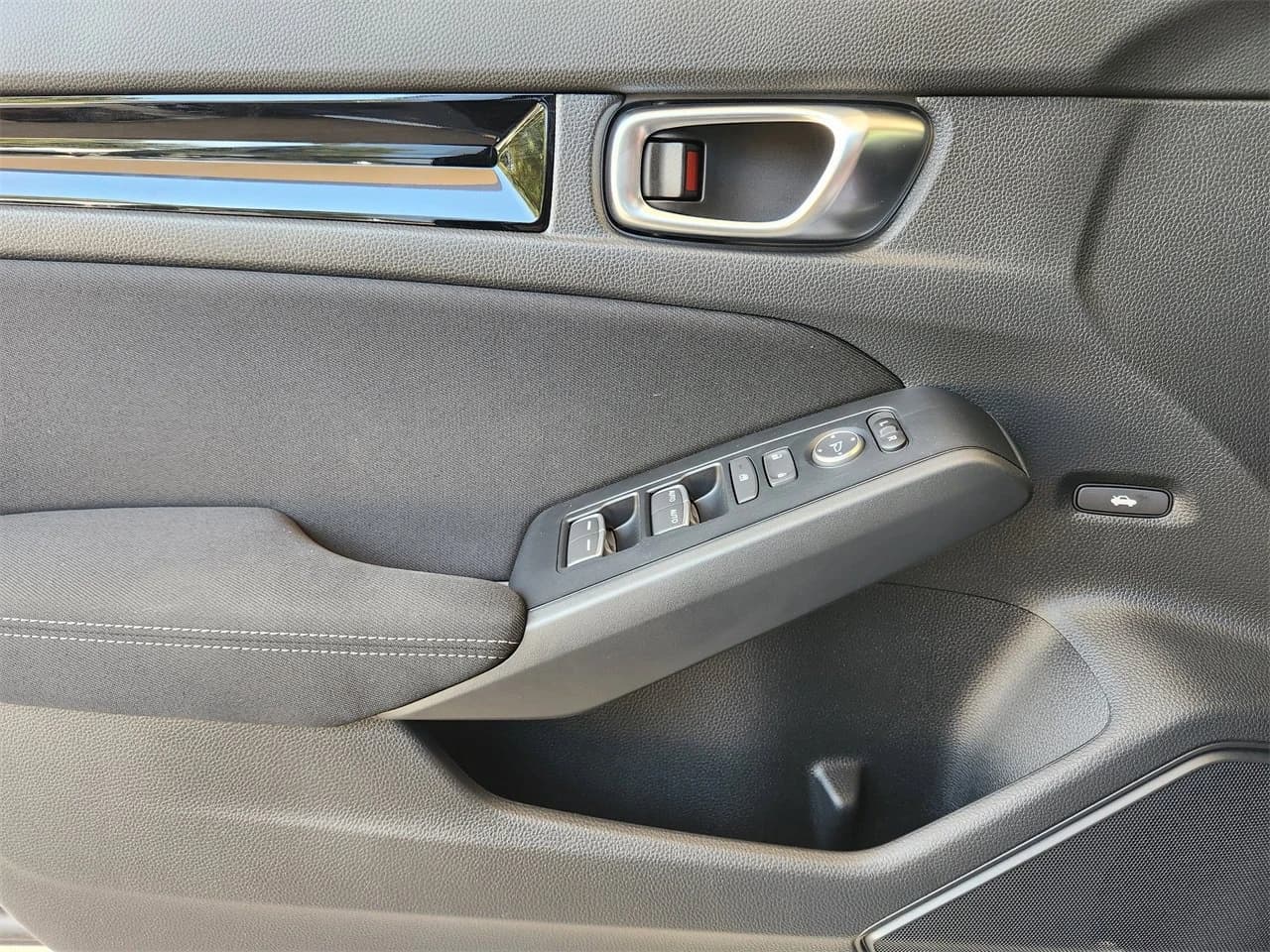 Honda Civic Sedan Hybrid Sport CVT 2026 — side view