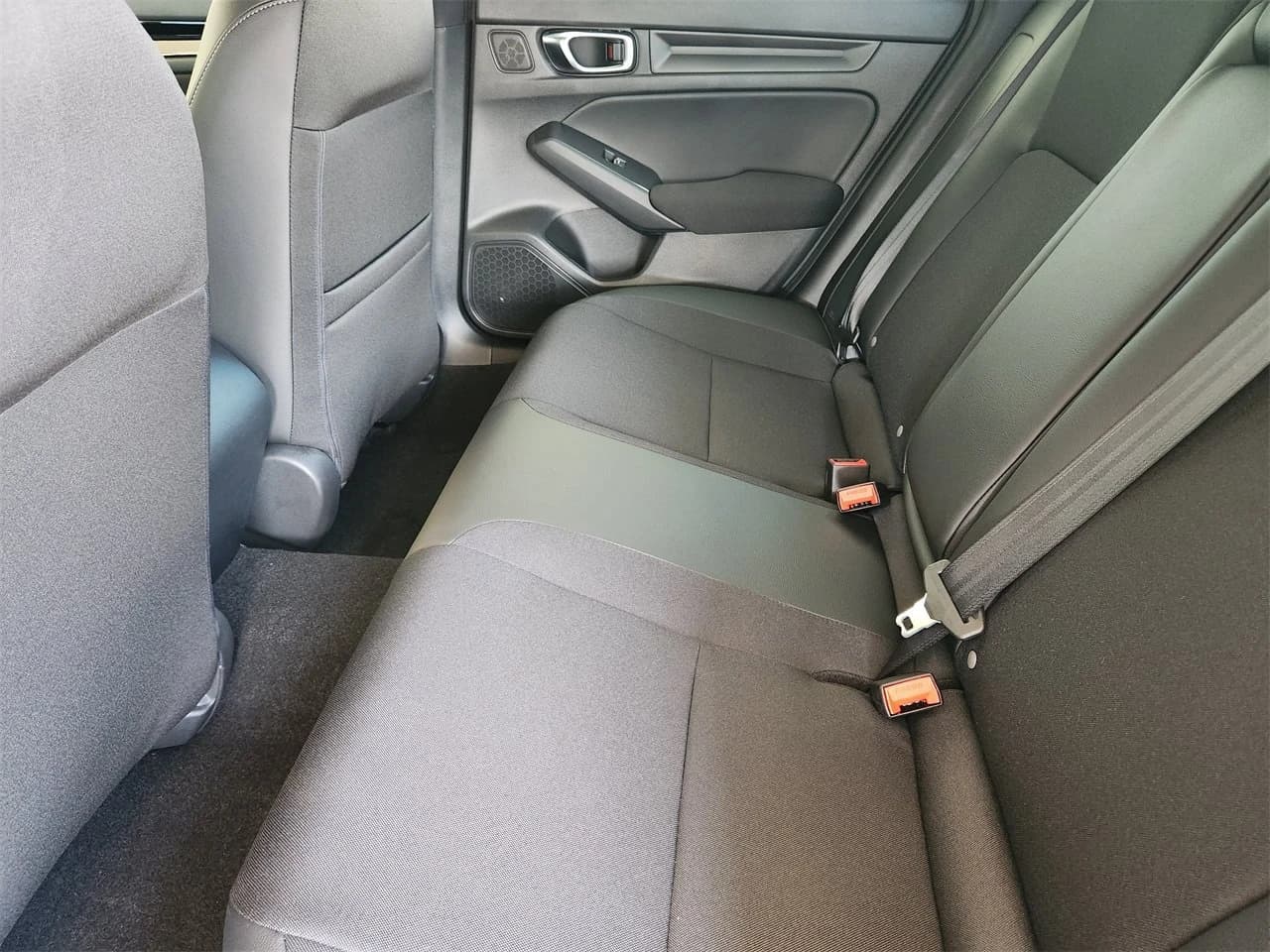 Honda Civic Sedan Hybrid Sport CVT 2026 — side view