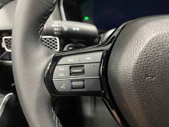 Honda Civic Sedan Hybrid Sport Touring CVT 2026 — side view