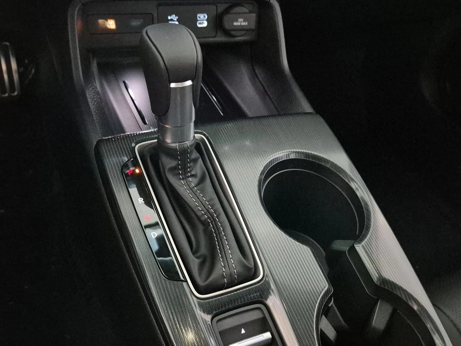 Honda Civic Sedan Hybrid Sport Touring CVT 2026 — side view